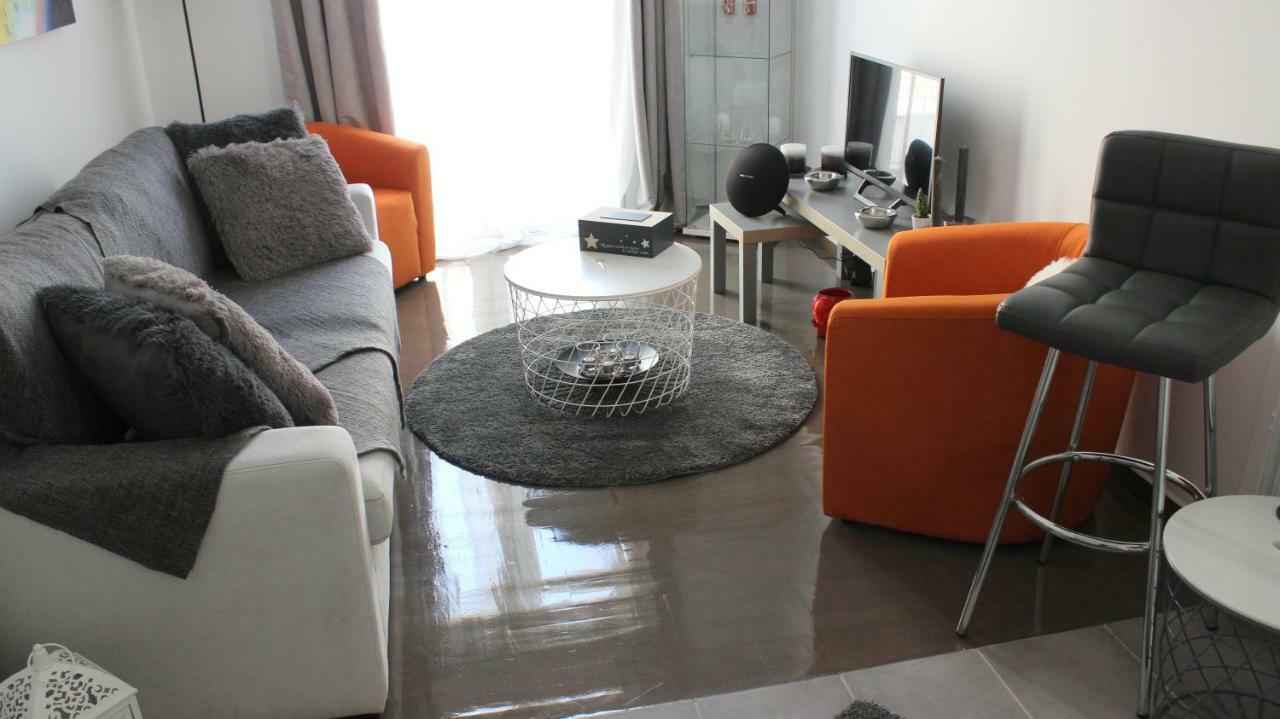Adrianou 150 Apartment Athens Exterior photo