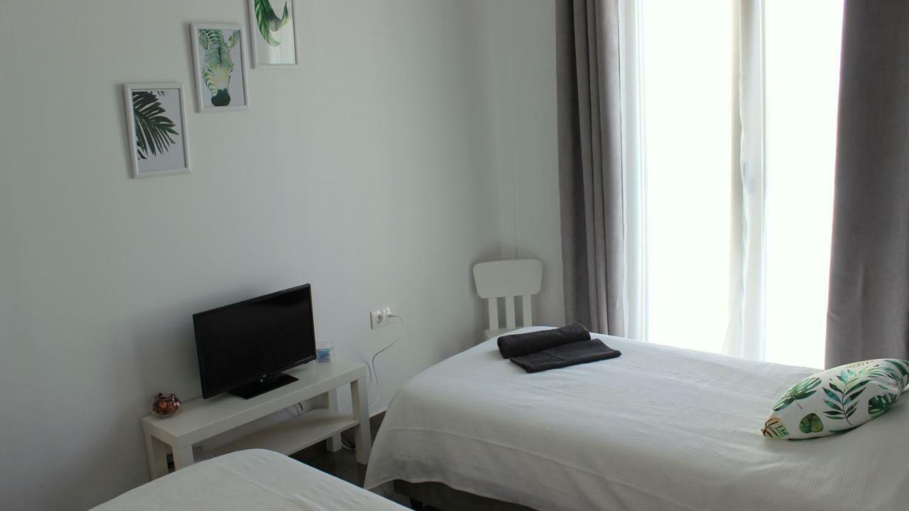 Adrianou 150 Apartment Athens Exterior photo