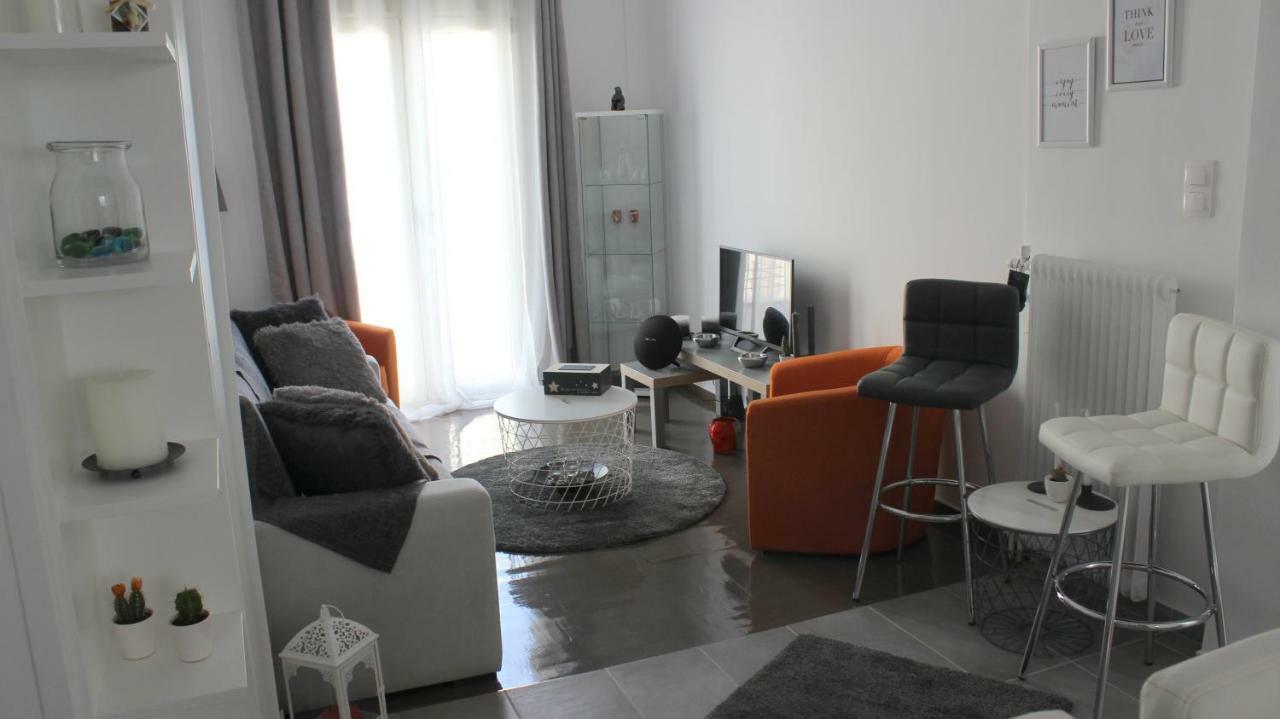 Adrianou 150 Apartment Athens Exterior photo
